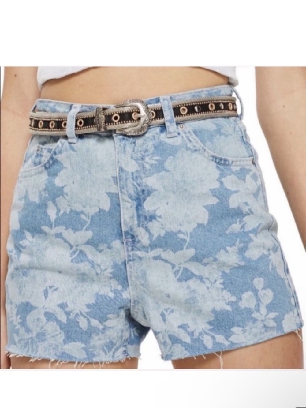 Topshop MOTO Ashley Floral Print Mom Shorts Light Wash Mid-Rise Size 2 NWT